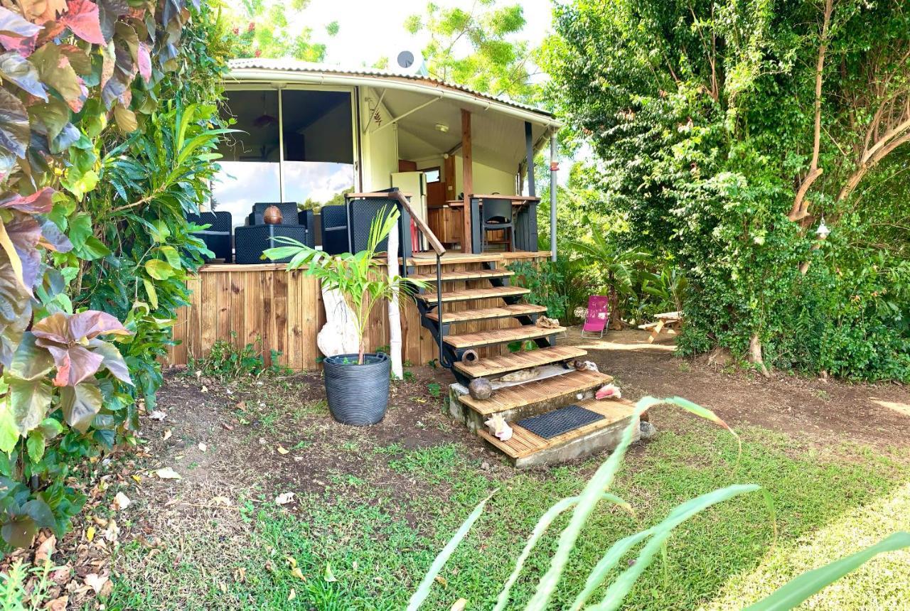 LODGE COLIBRIS vue panoramique mer et montagne pelée , 500 m plage dans un parc , Calme assuré Idéal pour découvrir le nord Caraïbes Le Carbet Exterior foto